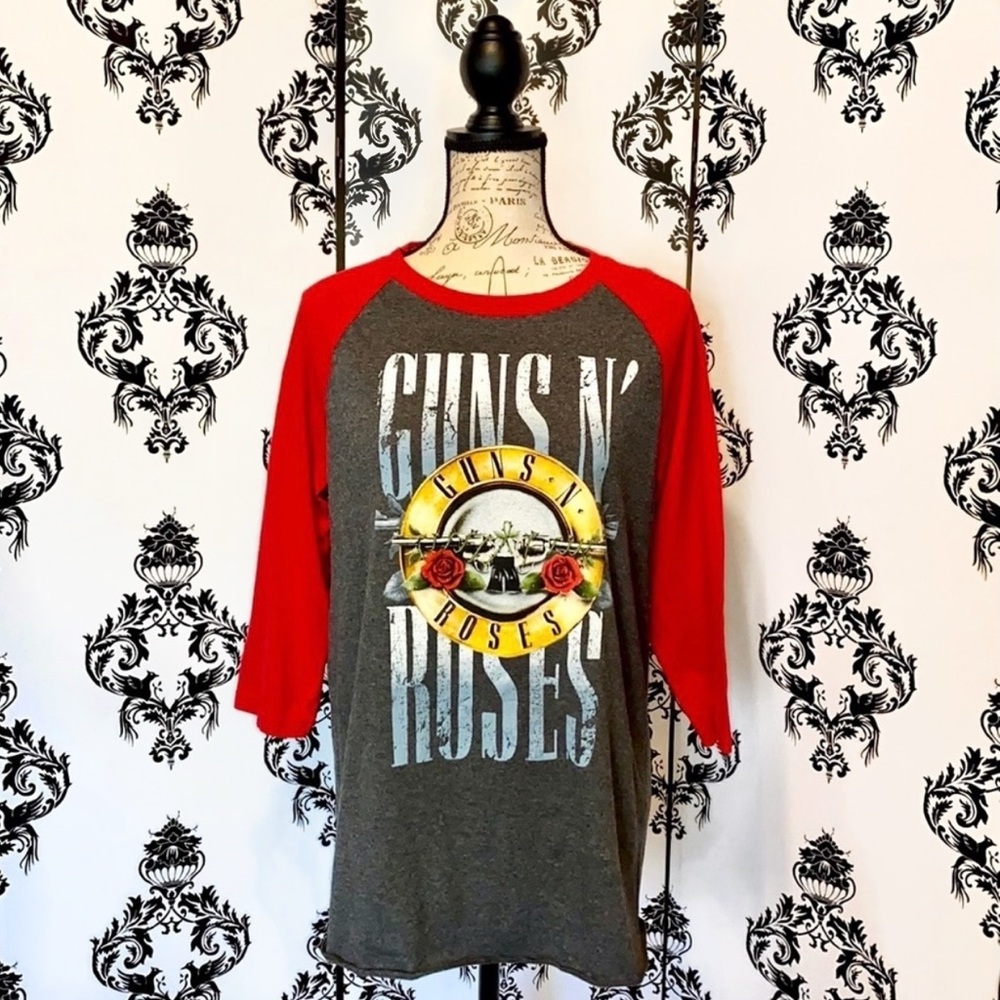 🍀 Guns & Roses 3/4 Sleeve T/Shirt!